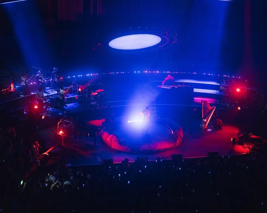 Blue and red light over stage